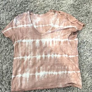 Women’s pink V-Neck shirt